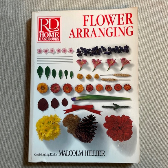 🌈2/$8  Flower Arranging - Picture 1 of 16